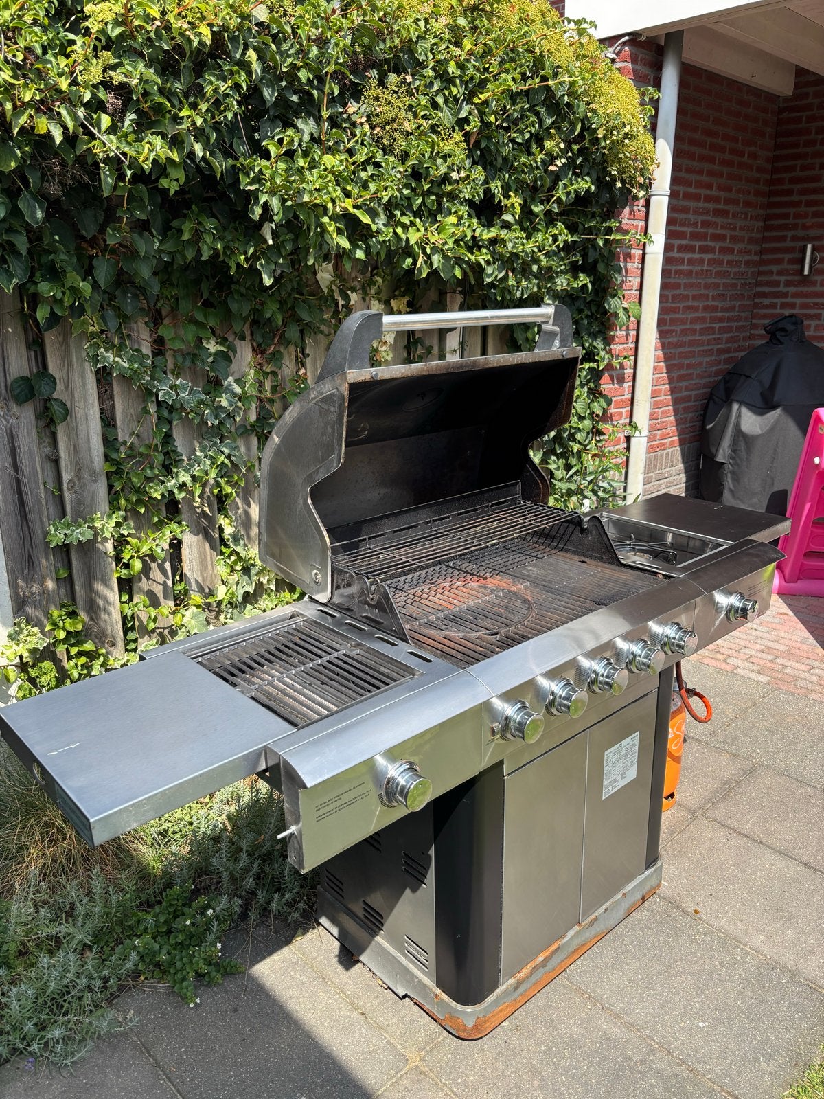 Tarrington House Gasbarbecue SRGG51606 met 5 branders, Ophalen, Gebruikt