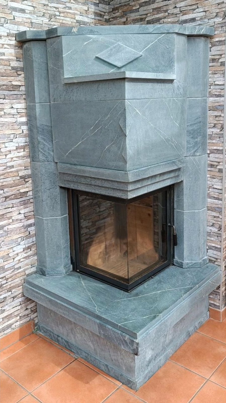 24093 Zware speksteenkachel Hark 8kw, Ophalen, Info@woonwarmer.nl, Gebruikt, Houtkachel