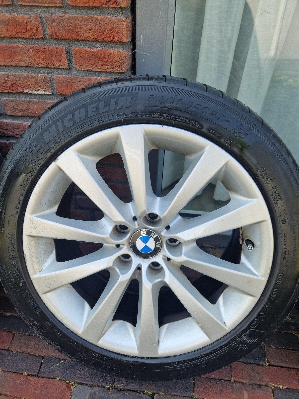 BMW 5 Serie velgen met zomerbanden (ca. 7 mm profiel), Auto-onderdelen, 18 inch, Banden en Velgen, Ophalen of Verzenden, Personenwagen