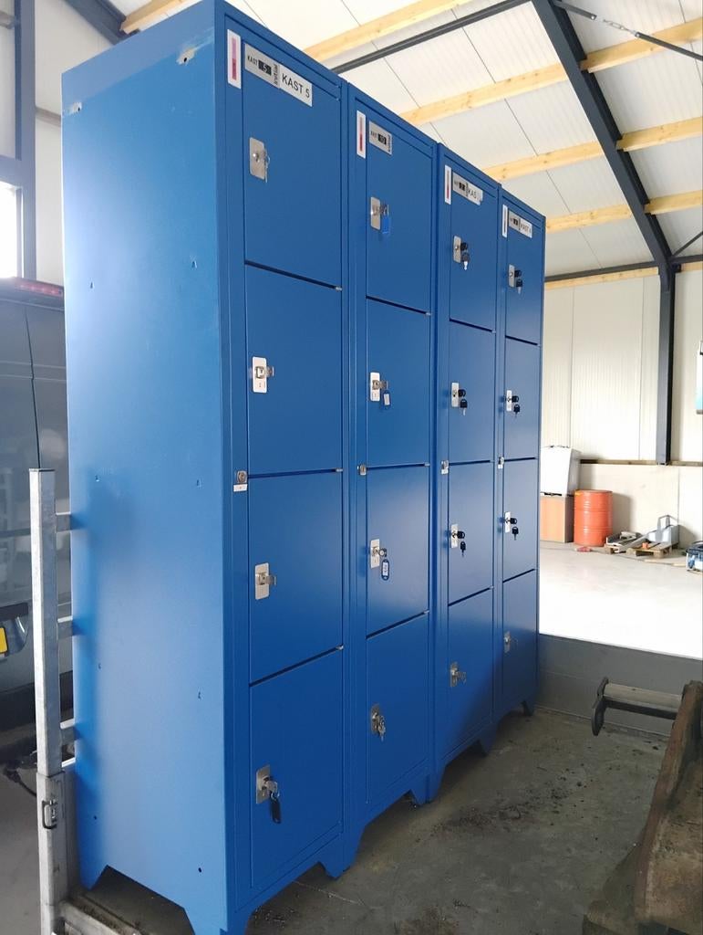 Zo goed als nieuwe lockerkasten, Ophalen, Zo goed als nieuw