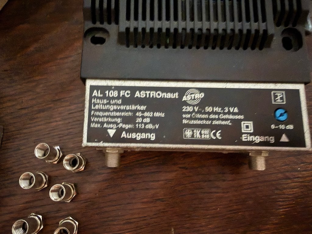 ✅ Astro AL 108 FC Astronaut - Signaal Kabel versterker, Audio, Tv en Foto, Ophalen of Verzenden, Gebruikt, Minder dan 2 meter
