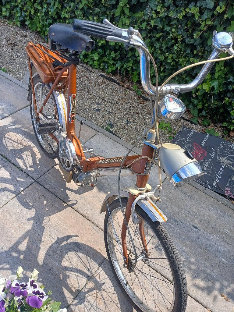 Unieke antieke vouw fiets, Zo goed als nieuw, Maximaal 25 km/u, Ophalen, Overige merken