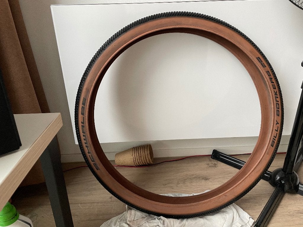 Schwalbe Billy Bonkers 26 x 2.10 folding tire, Gebruikt, Band, Schwalbe, Ophalen of Verzenden