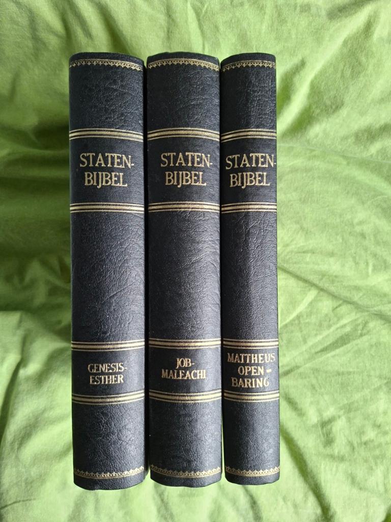 Statenbijbel set (3 delen) met kanttekeningen, Ophalen of Verzenden, Diverse (Statenvertaling)