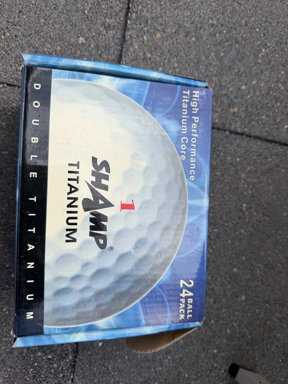 Golfballen en spikes (Nike, Shamp, Softspikes), Ophalen of Verzenden, Nieuw, Bal(len), Overige merken