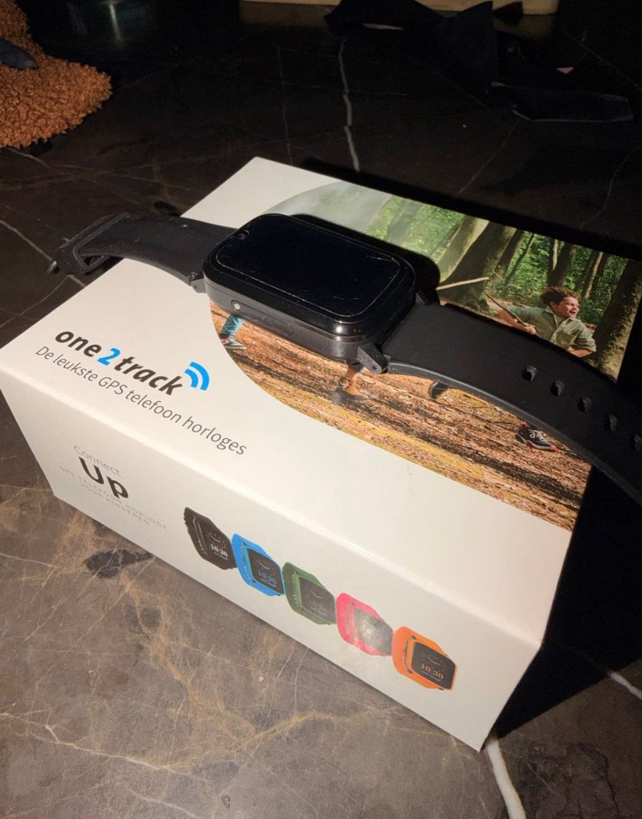 One2track Connect Up GPS telefoon horloge voor kinderen, Sieraden, Tassen en Uiterlijk, Verzenden, Zo goed als nieuw, Zwart, Jongen of Meisje
