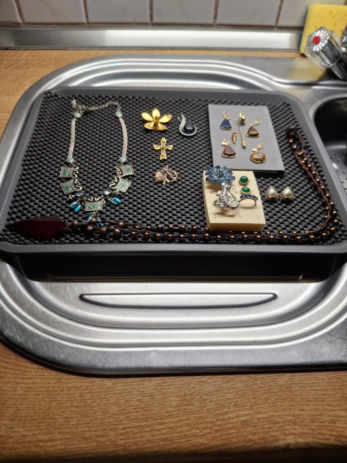 sieraden in één koop, Ophalen of Verzenden, Overige kleuren, Hout