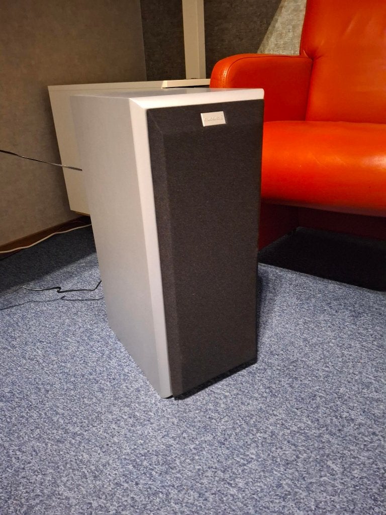 Quadral SUB 80 aktiv subwoofer
