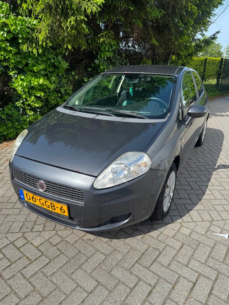 Fiat Grande Punto 1.4 Dynamic, Voorwielaandrijving, 4 cilinders, 400 kg, Grande Punto