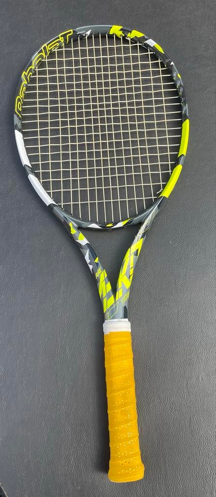 Babolat Pure Aero 285g - Klaar voor de baan!, Sport en Fitness, Tennis, Gebruikt, Ophalen of Verzenden, Racket, L3