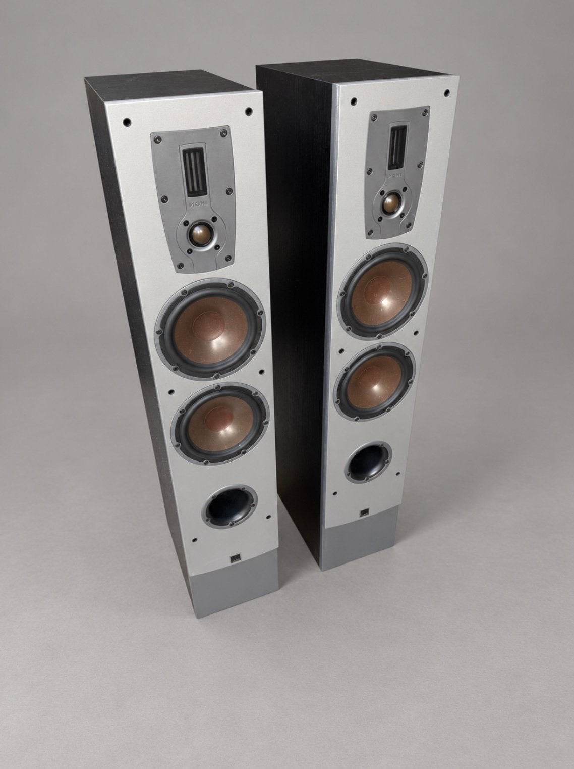 Dali Ikon 6 in doos. Als nieuw staat. Bied Vanaf 549 euro., Ophalen, Stereo speakers, 120 tot 150 watt, Zo goed als nieuw