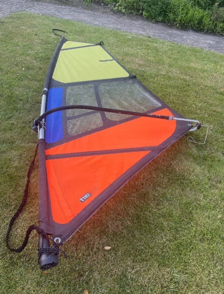 Tiki 3.0 compleet kinder zeil, Watersport en Boten, Windsurfen, Ophalen, Minder dan 3.5 m², Complete set, Met mast