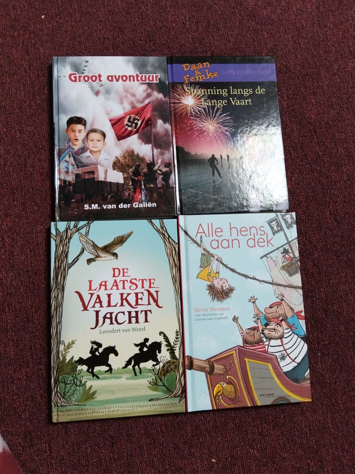 4 kinderboeken: avontuur, spanning en piraten, Ophalen, Gelezen, Fictie algemeen