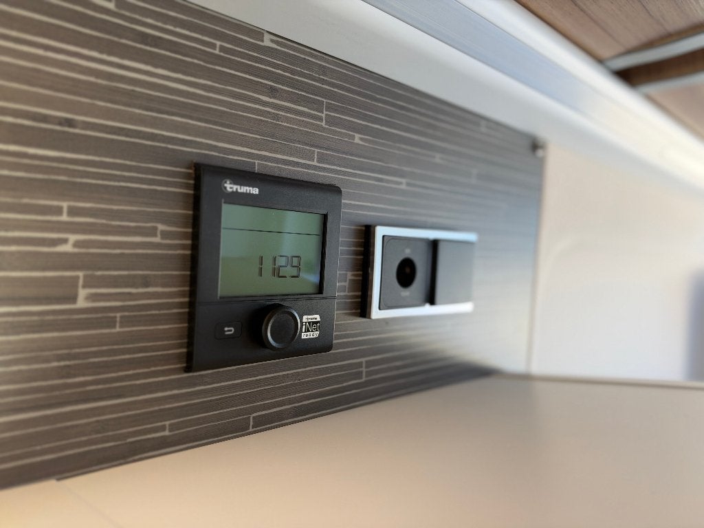 Foto 16 van Hymer Grand Canyon S 4x4, Lithium, Solar, 1e eig, topstaat