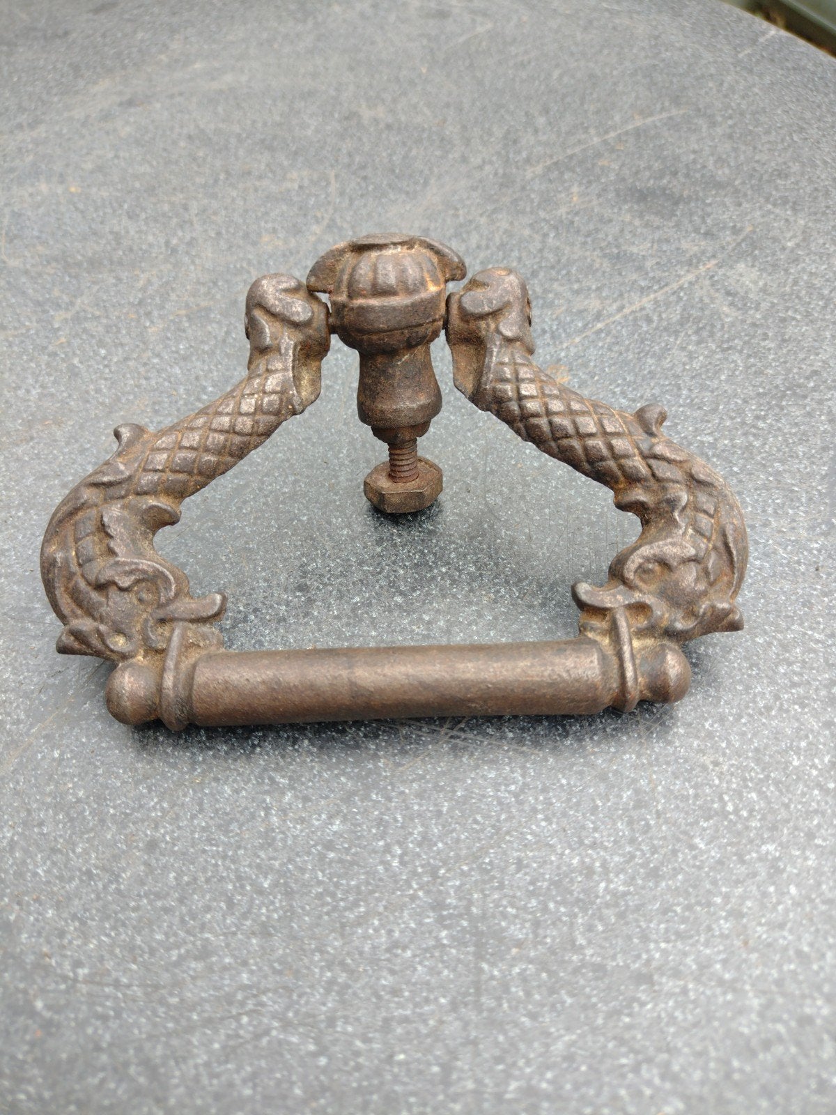 Antieke gietijzeren deurklopper met drakenmotief, Ophalen of Verzenden