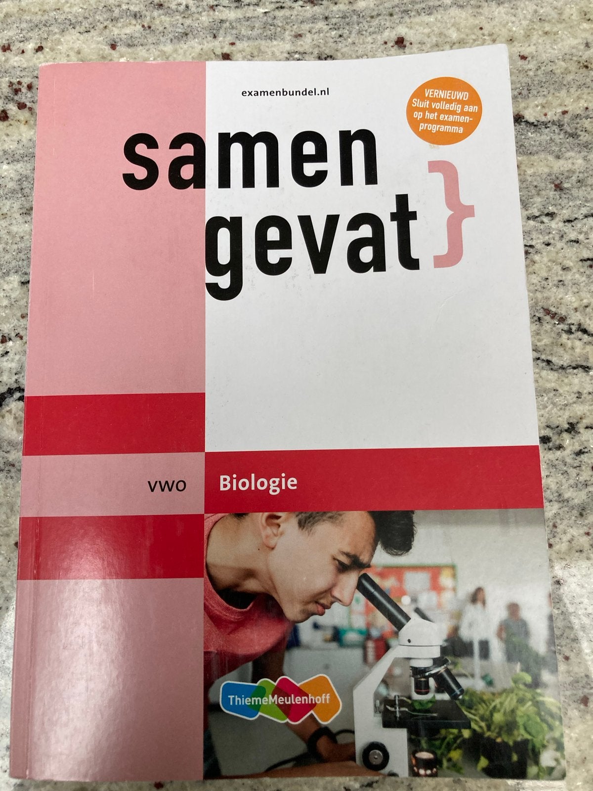 Samengevat VWO Biologie 2025/2026 ( + examenbundel), Ophalen, Zo goed als nieuw, VWO, Biologie