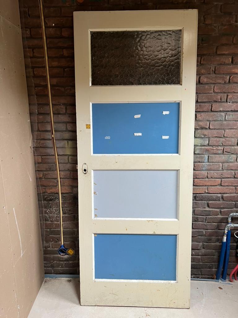 Bruynzeel 4-vlaks paneeldeur. 82,5 x 211 cm, Ophalen, Gebruikt, 80 tot 100 cm, Binnendeur