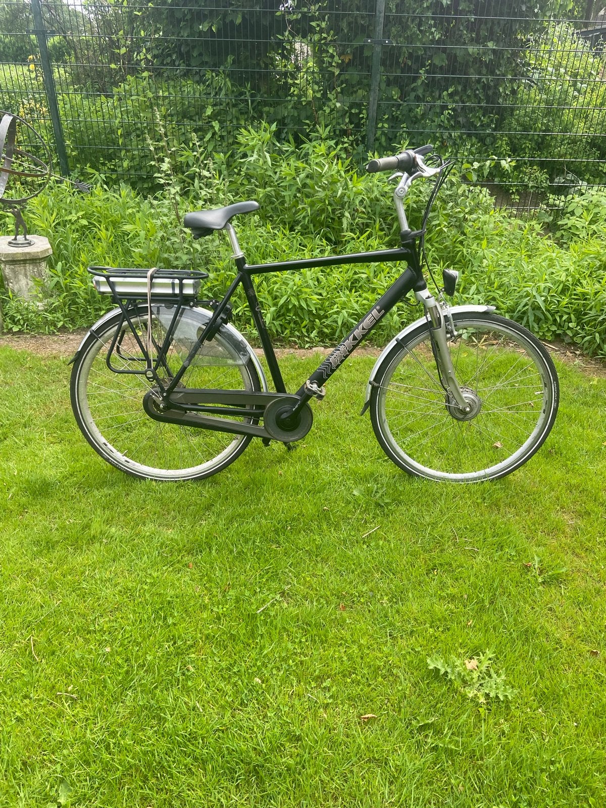 Bikkel fiets elektrische, Zo goed als nieuw, 51 tot 55 cm, 50 km per accu of meer, Ophalen