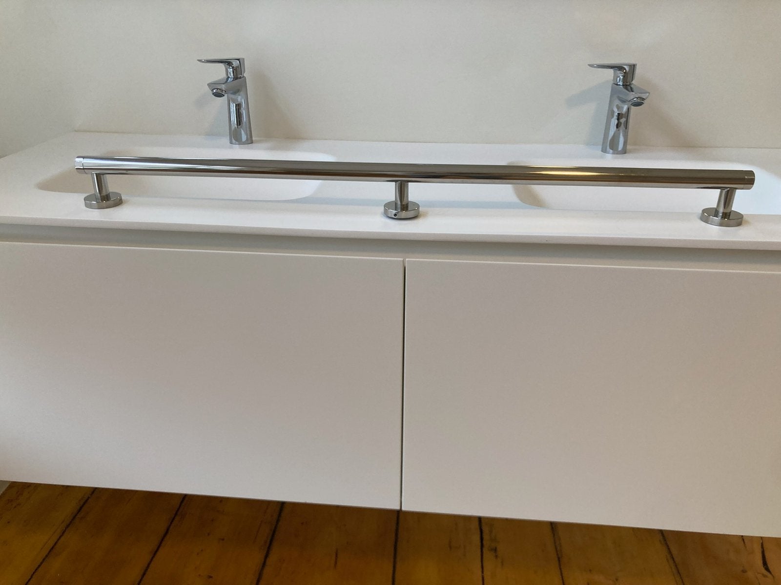 TIGER Glans Wandgreep Boston Comfort 90 cm €30, Ophalen of Verzenden, Zo goed als nieuw