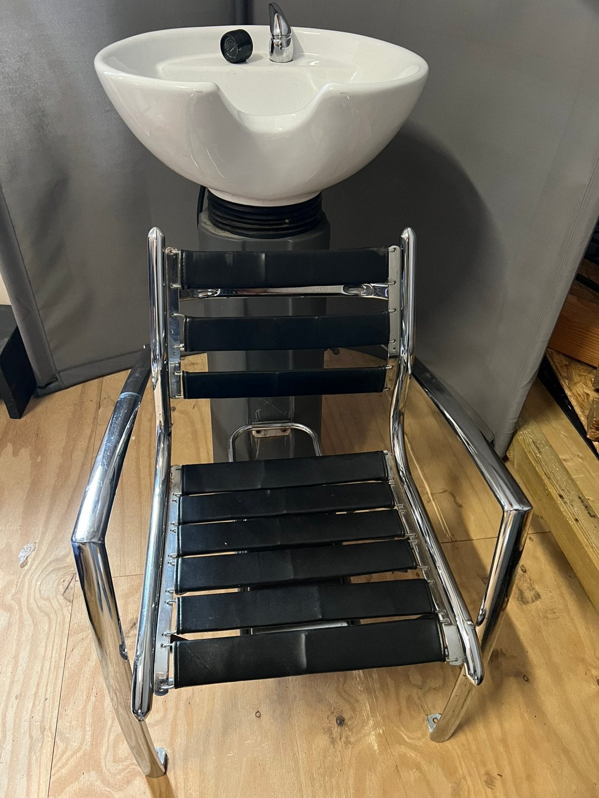 Kappersstoel met wasbak kapperswasbak, Ophalen, Gebruikt, Overige typen, 50 tot 100 cm