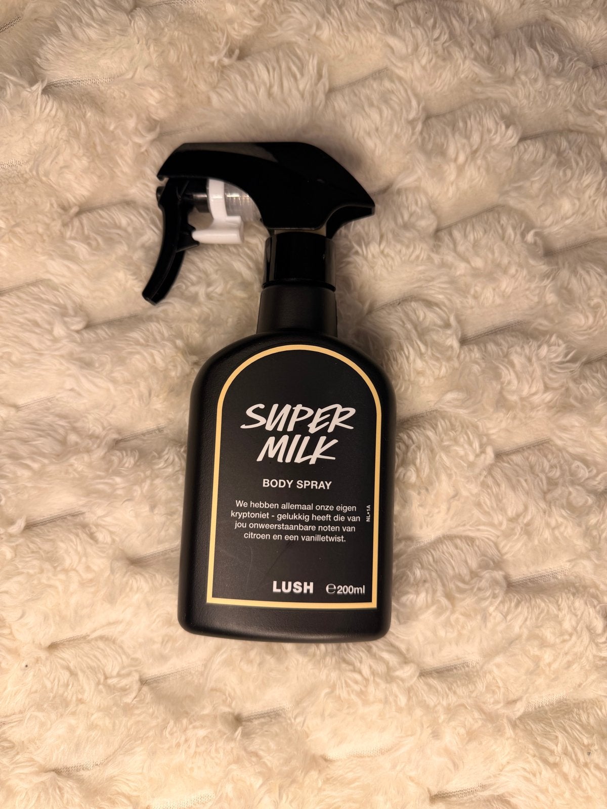 Lush Super Milk Body Spray - Nieuw, Ophalen of Verzenden, Nieuw, Overige typen
