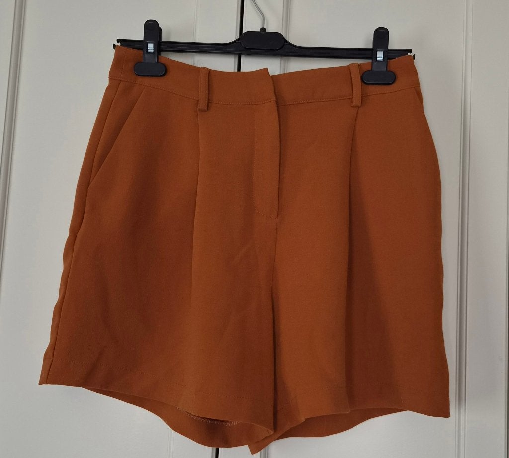 Minus short, dames, roestbruin, maat 38, Kleding | Dames, Maat 38/40 (M), Minus, Ophalen of Verzenden, Zo goed als nieuw