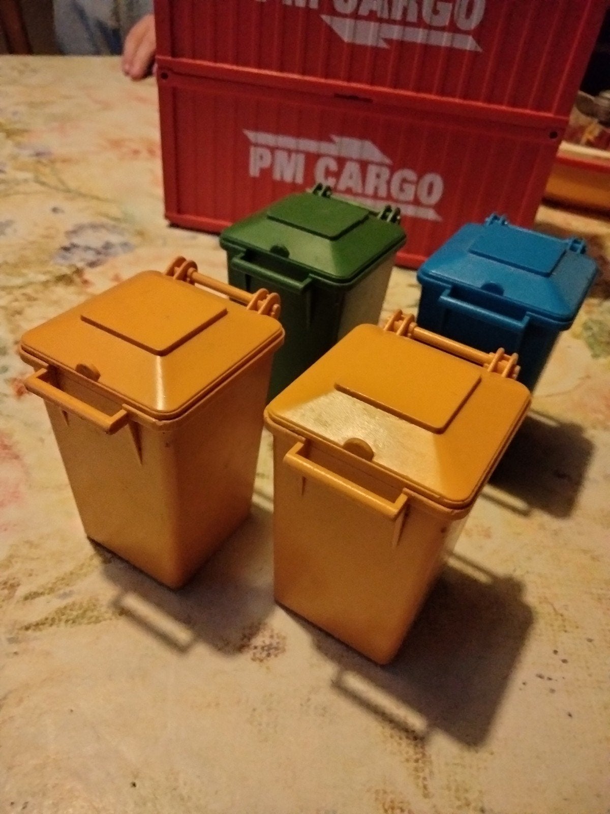 Bruder vuilcontainer, Minder dan 10 liter, Ophalen of Verzenden, Zo goed als nieuw, Kunststof
