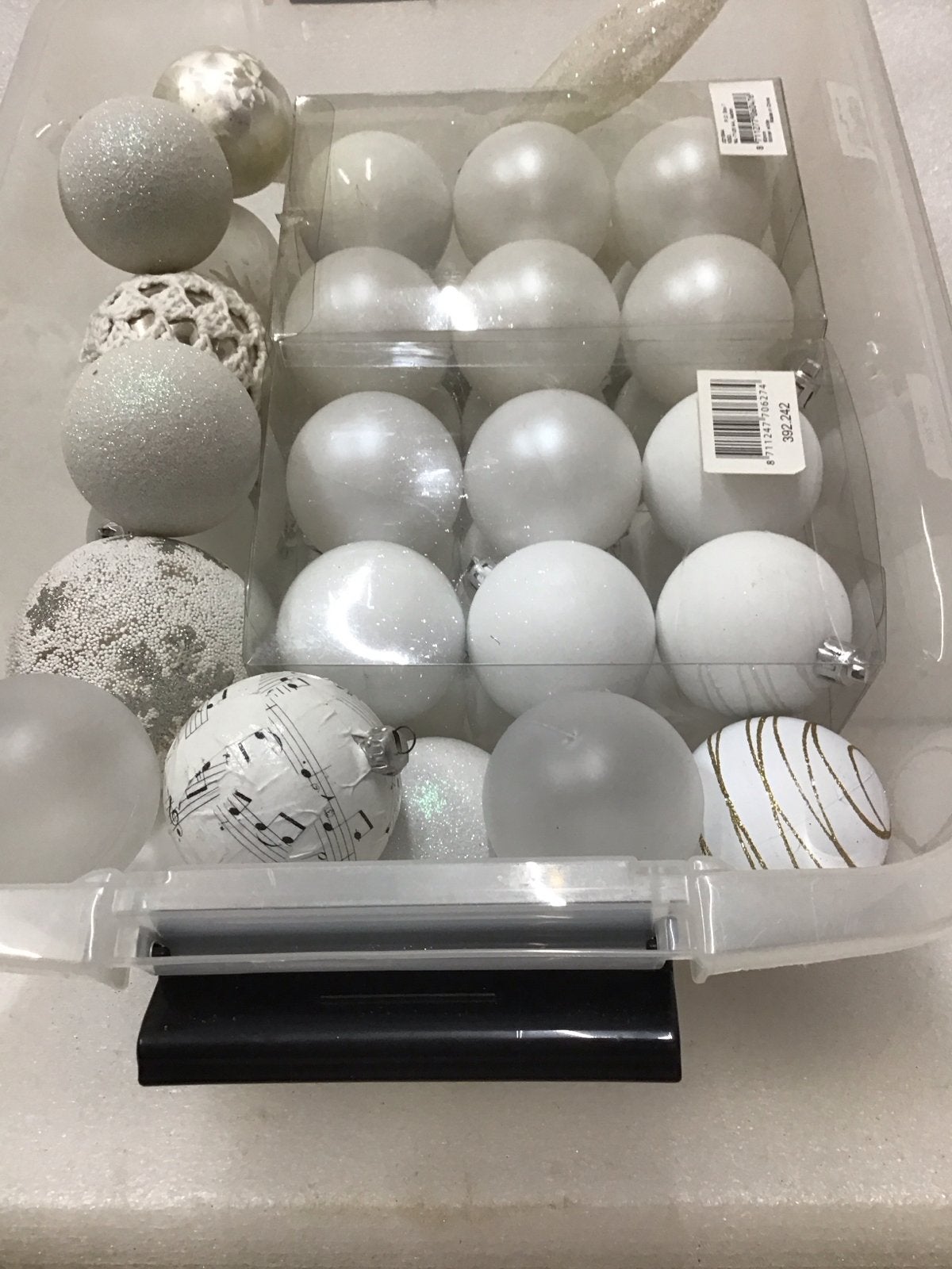 Witte kerstballen, Diversen, Kerst, Ophalen of Verzenden, Zo goed als nieuw