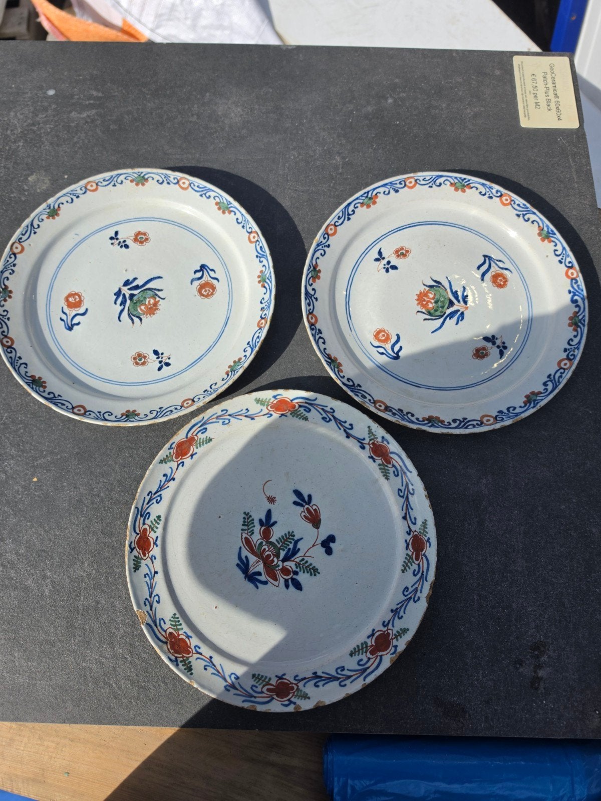 Set van 3 antieke 18e-eeuwse Delfts aardewerken borden, Ophalen of Verzenden