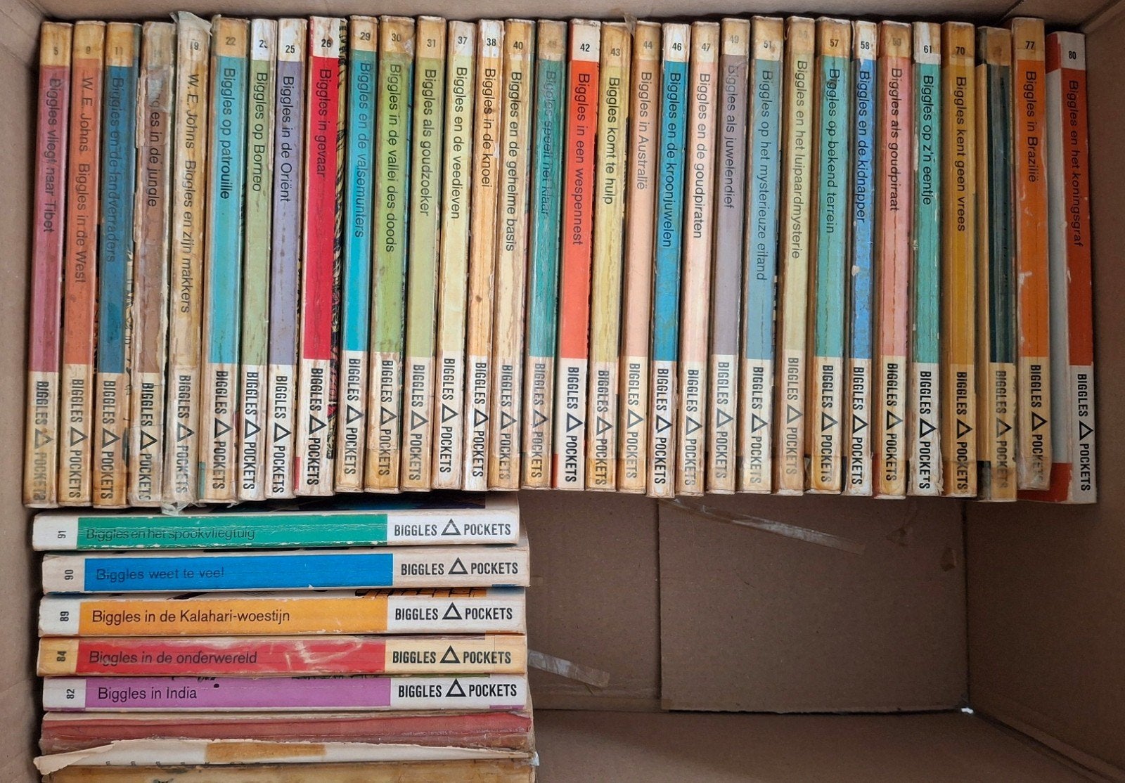 Collectie Biggles pockets - serie van 39 boekjes, Ophalen, Gelezen, W.E. Johns