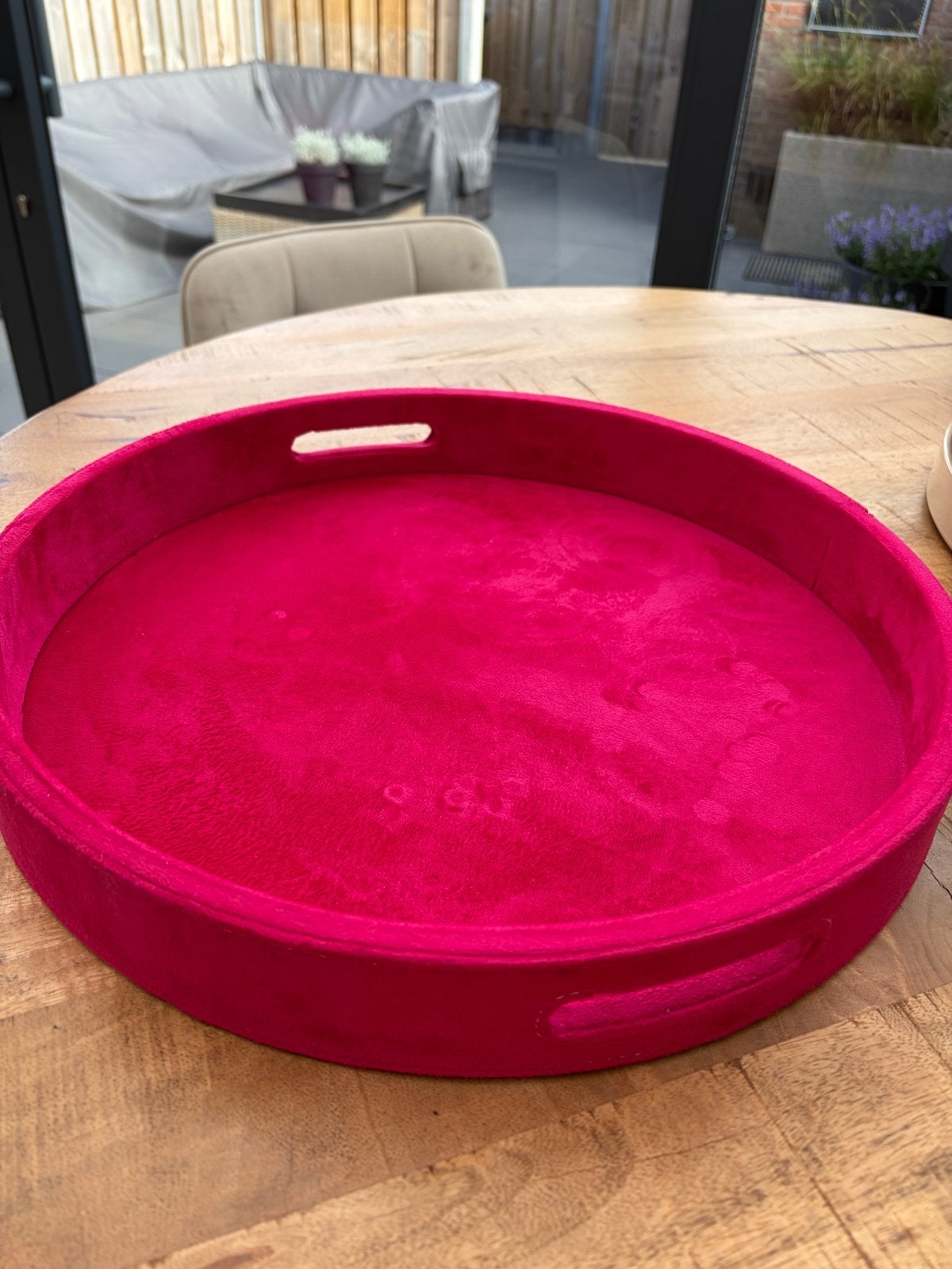 Felroze rond dienblad met handvatten, Overige materialen, Gebruikt, Rond, Ophalen of Verzenden