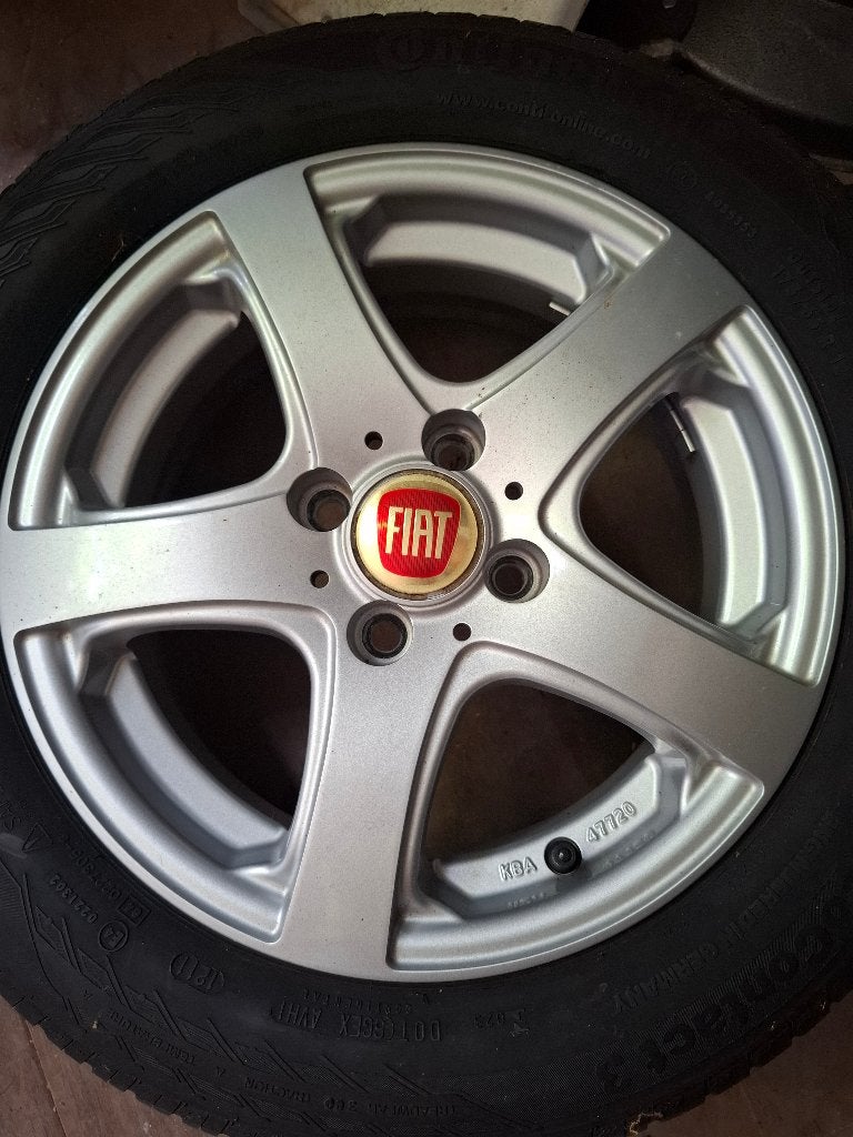 Fiat 500 velgen en banden, Ophalen, Gebruikt, Banden en Velgen, Personenwagen