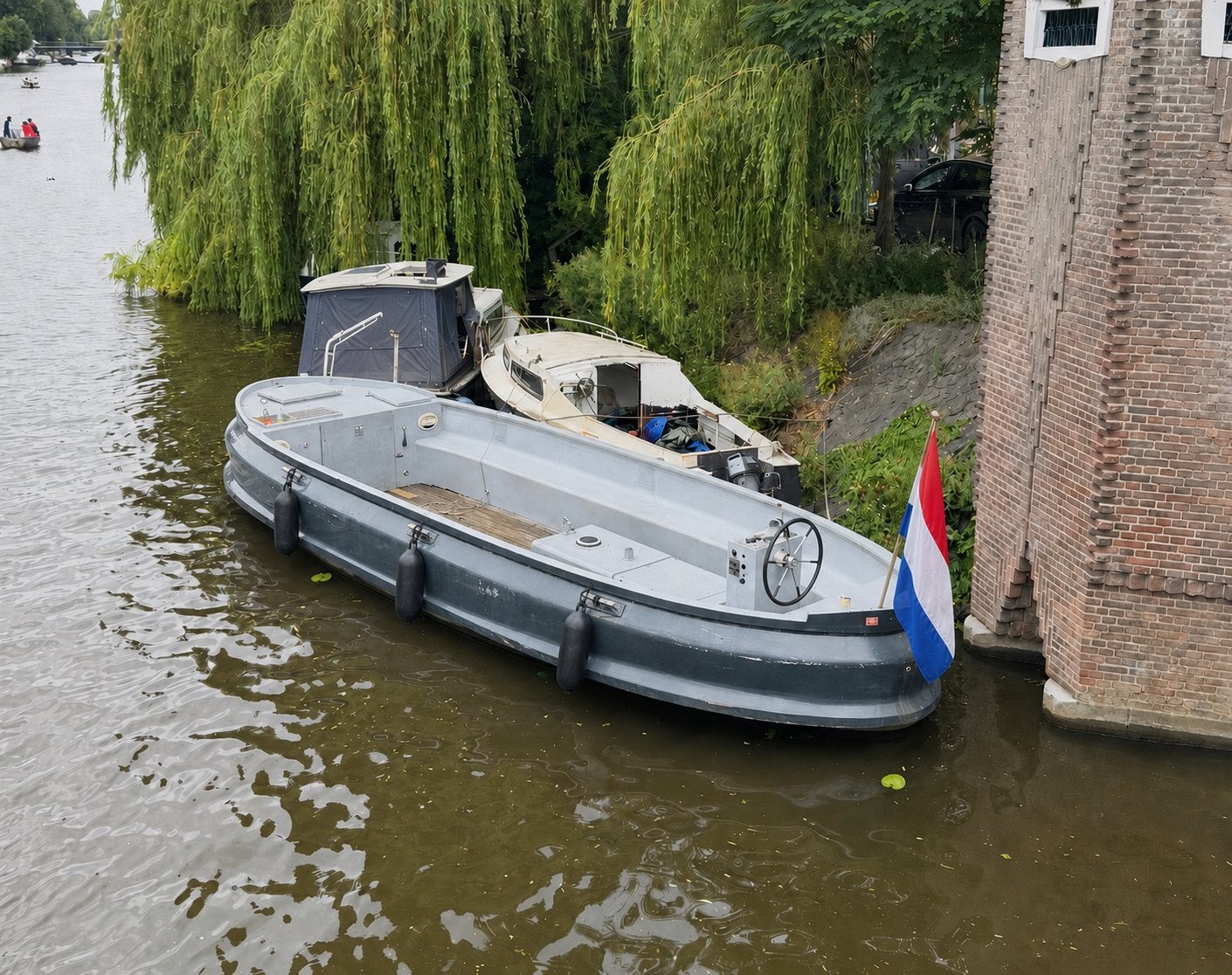Robuuste Polyester 10 meter (party)sloep – 65P – Boegschroef, Watersport en Boten, 10 m, Gebruikt, Binnenboordmotor, Diesel