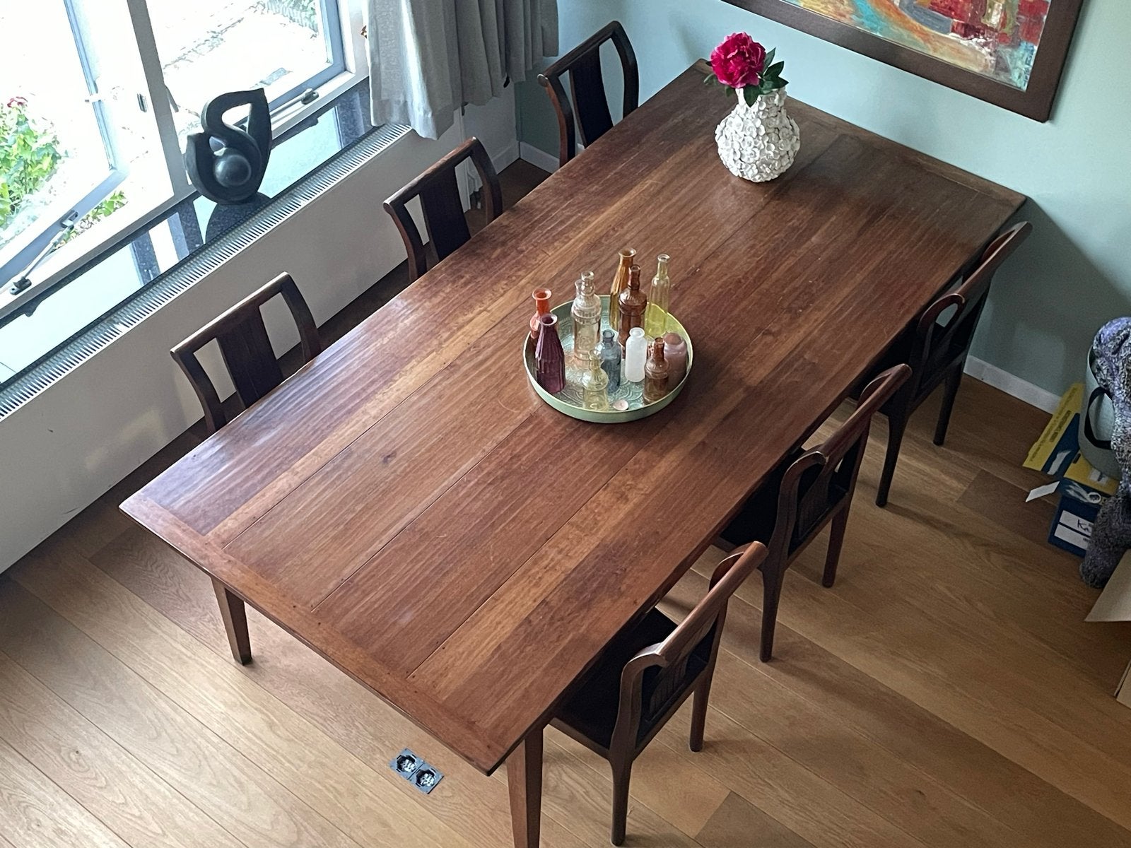 Foto 6 van Houten eettafel met 6 stoelen