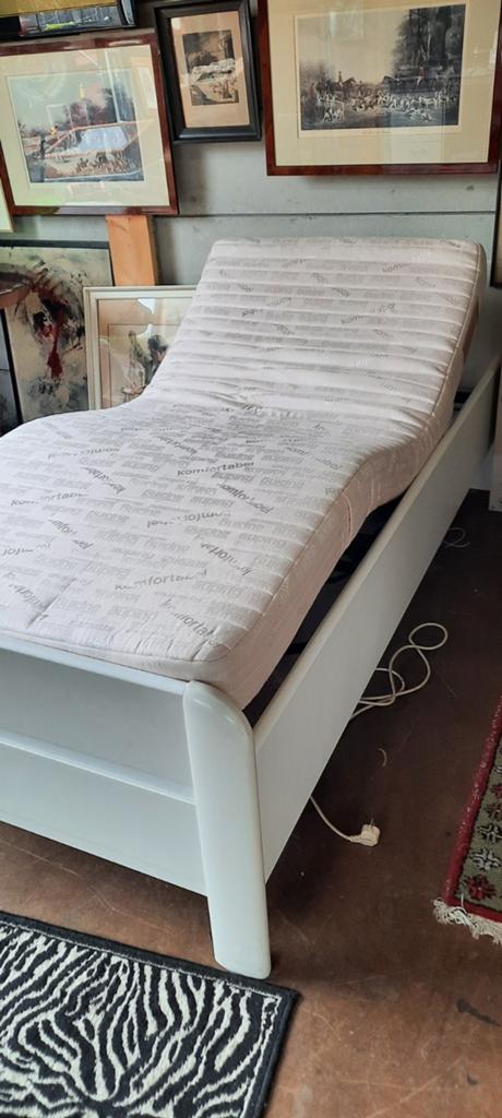 Electrisch verstelbaar Auping bed met Auping matras, Huis en Inrichting, Slaapkamer | Bedden, Zo goed als nieuw, Eenpersoons, 90 cm