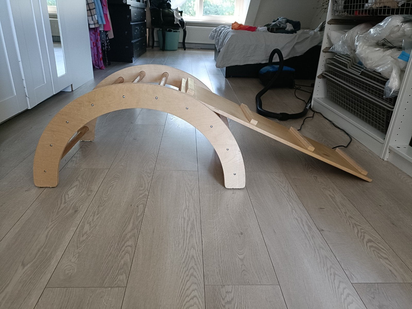 Houten klimrek met glijbaan voor kinderen, Kinderen en Baby's, Speelgoed | Buiten | Speeltoestellen, Ophalen, Gebruikt, Glijbaan