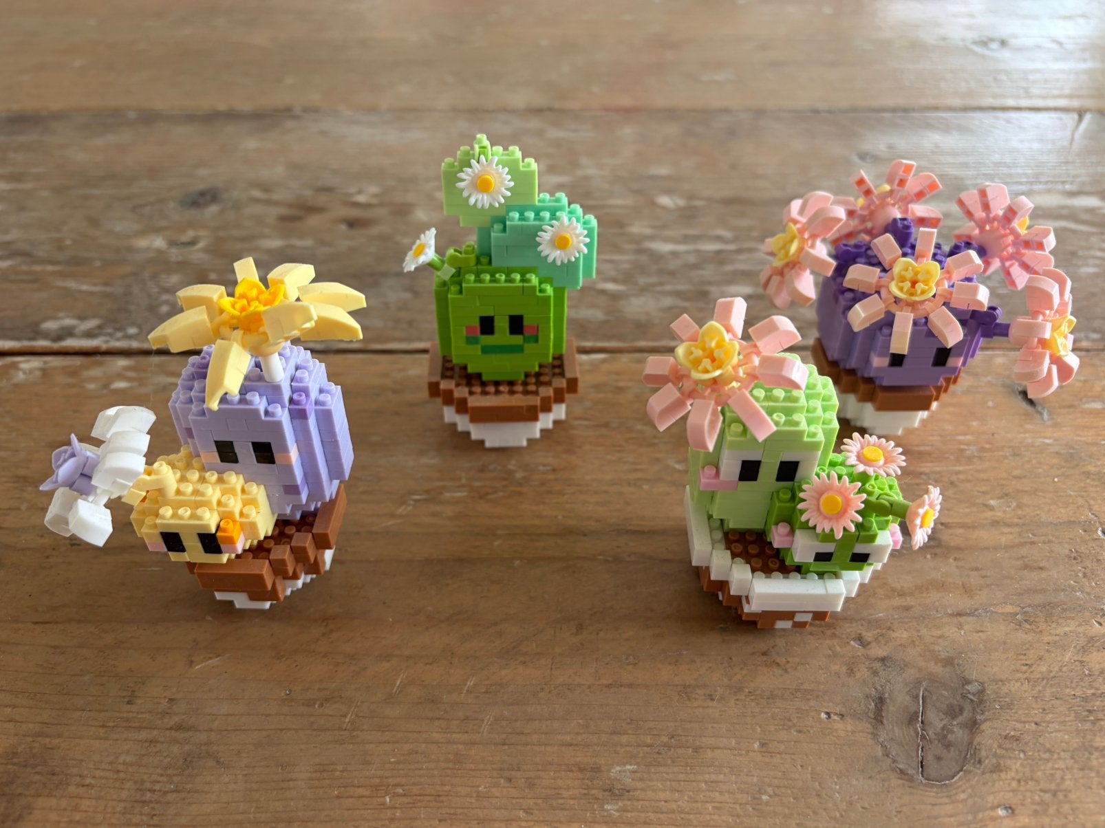 Lego bloemetjes (geen officiële LEGO), Ophalen, Zo goed als nieuw