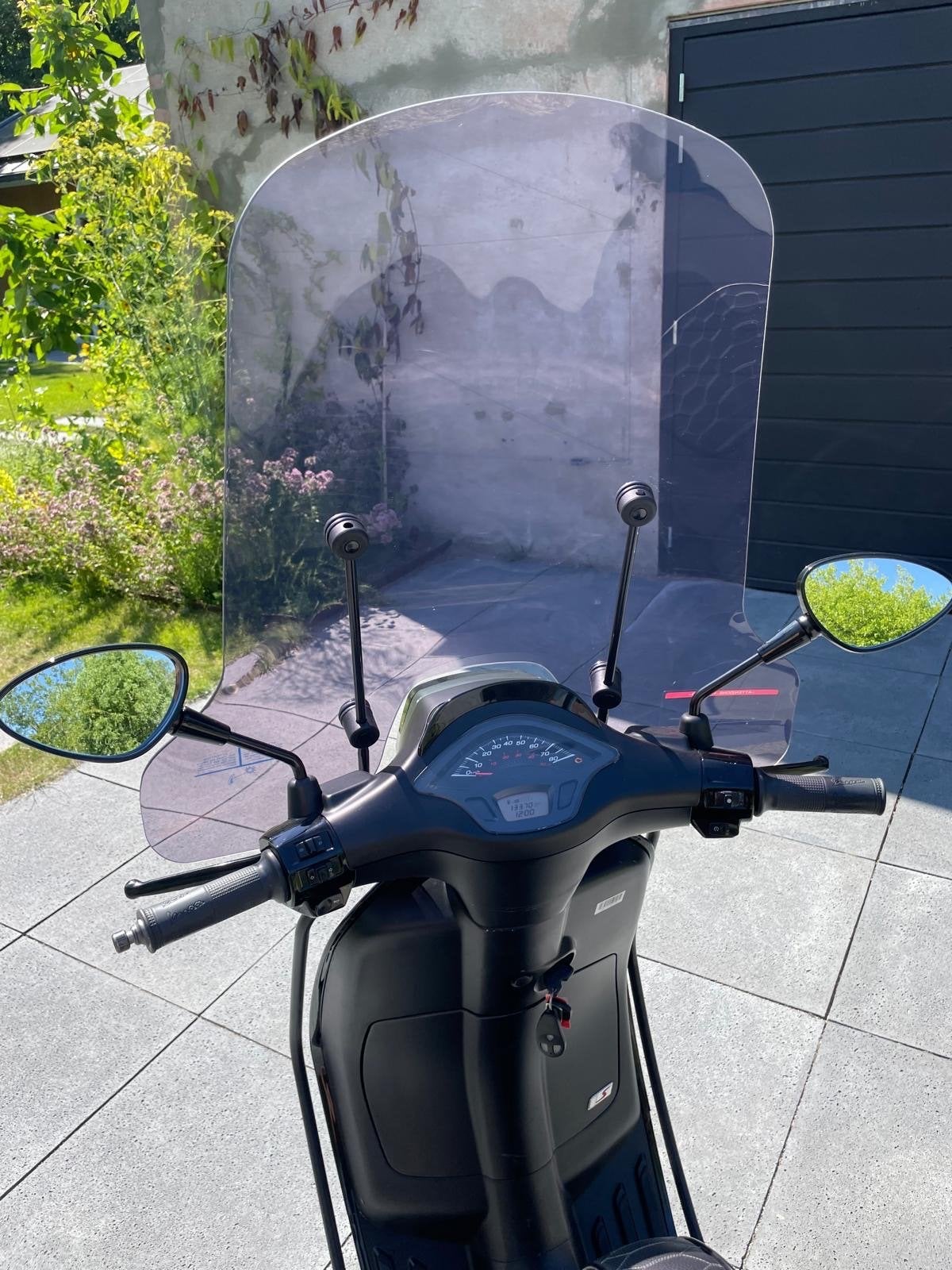 Vespa Sprint Mat Zwart - Zo goed als nieuw, Ophalen, Overige modellen, Maximaal 45 km/u, Zo goed als nieuw