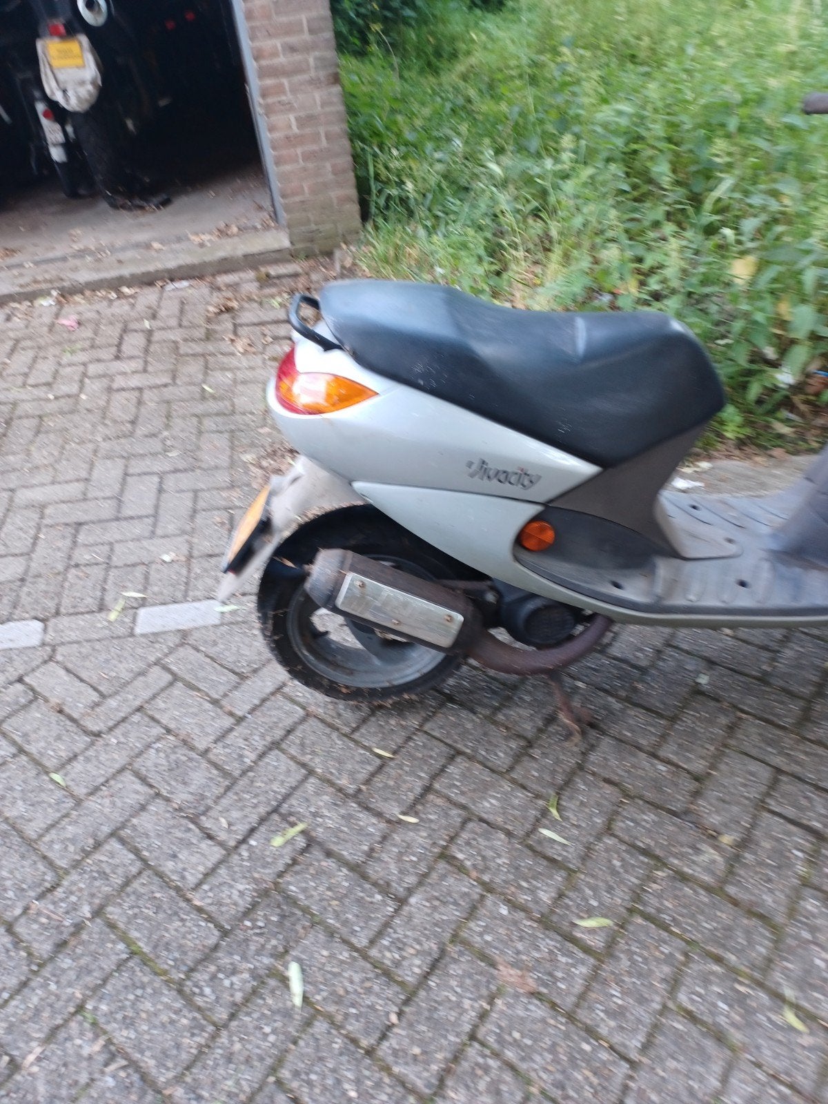 Peugeot Vivacity 2-takt Bromscooter - Opknapper/Onderdelen, Ophalen, Gebruikt