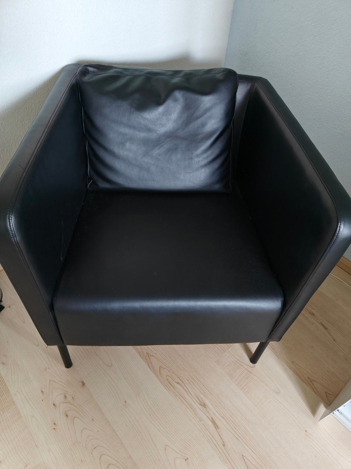 Zwarte stoel Ikea, Ophalen, Eenpersoons, Minder dan 75 cm, Zo goed als nieuw