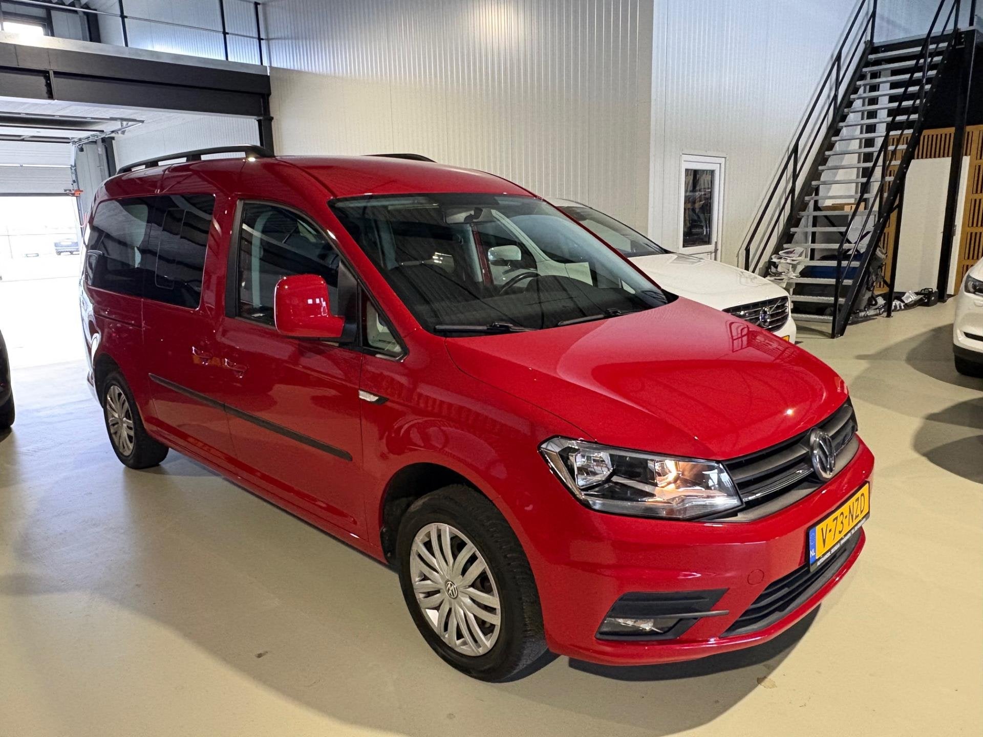 Volkswagen CADDY MAXI KOMBI 1.4 TSI 96 KW 5 persoons Bluemot, Dealer onderhouden, Gebruikt, 4 cilinders, Volkswagen