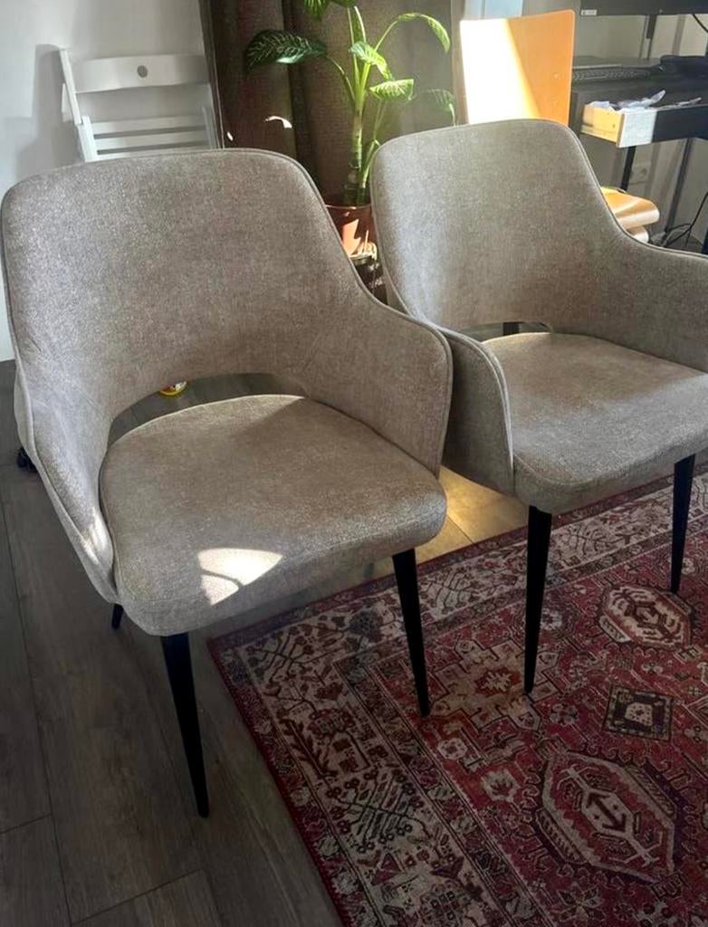 Twee Puck Karwei stoelen, Ophalen, Twee, Overige kleuren, Zo goed als nieuw