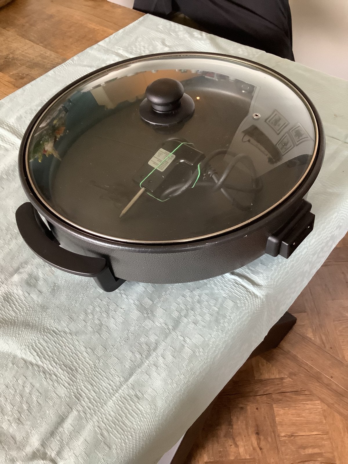 Te koop pizza pan € 5,00, Huis en Inrichting, Keuken | Potten en Pannen, Ophalen, Zo goed als nieuw, Gietijzer, Koekenpan of Braadpan