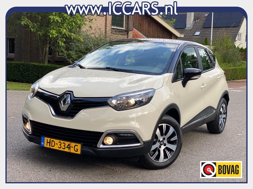 Renault CAPTUR 0.9 TCE EXPRESSION - 2014 - 73.000 KM., Voorwielaandrijving, Gebruikt, Handgeschakeld, 3 cilinders