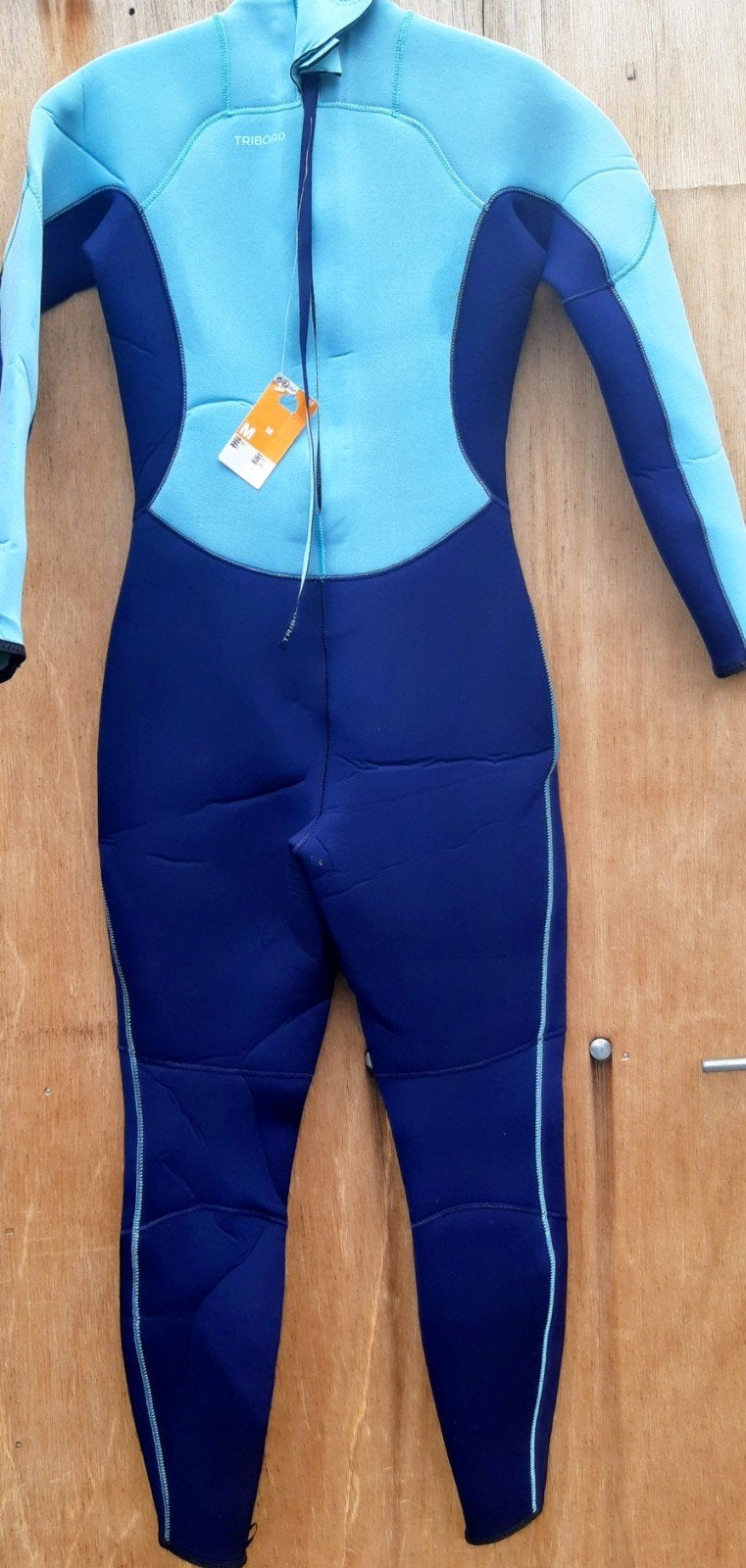 Nieuw-Wetsuit-mt.M-Oxylane-d.blauw&aqua blauw-tribord-, Ophalen, Wetsuit, Zo goed als nieuw, Dame of Heer