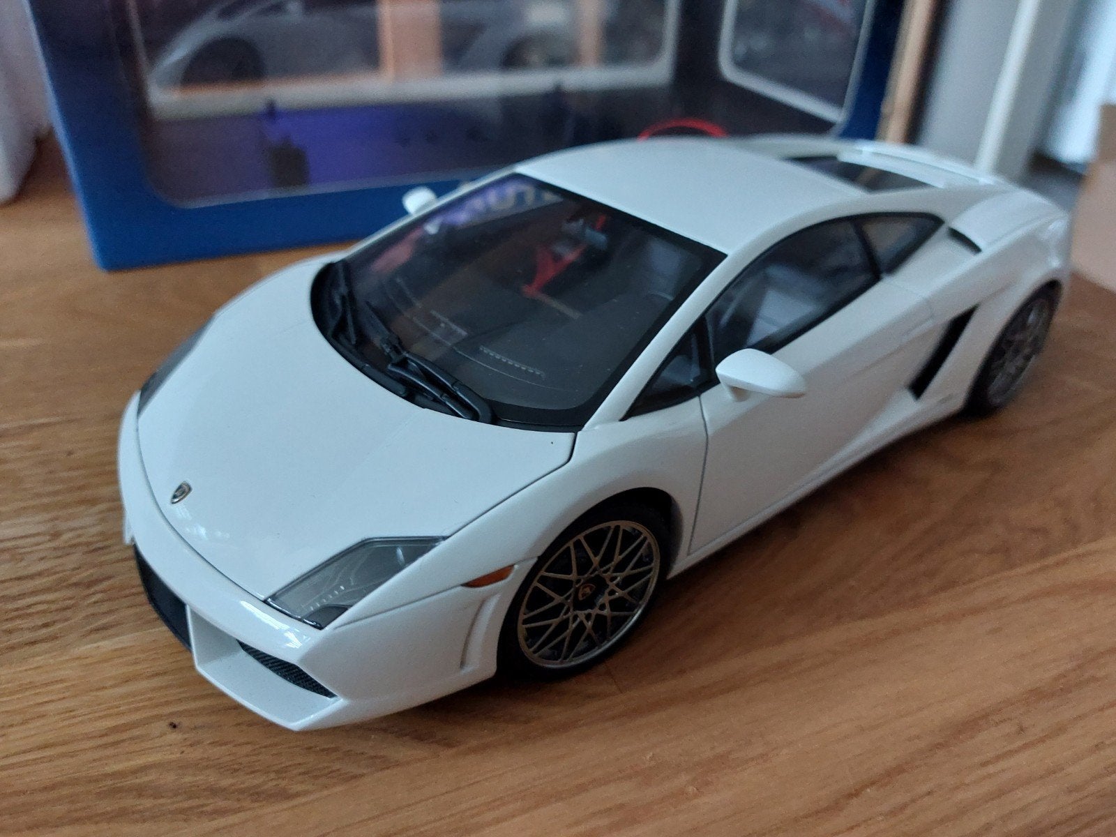 Autoart 1/18 Lamborghini Gallardo LP560 4 Cordelia Wheels ä, Ophalen of Verzenden, Zo goed als nieuw, Auto, Autoart