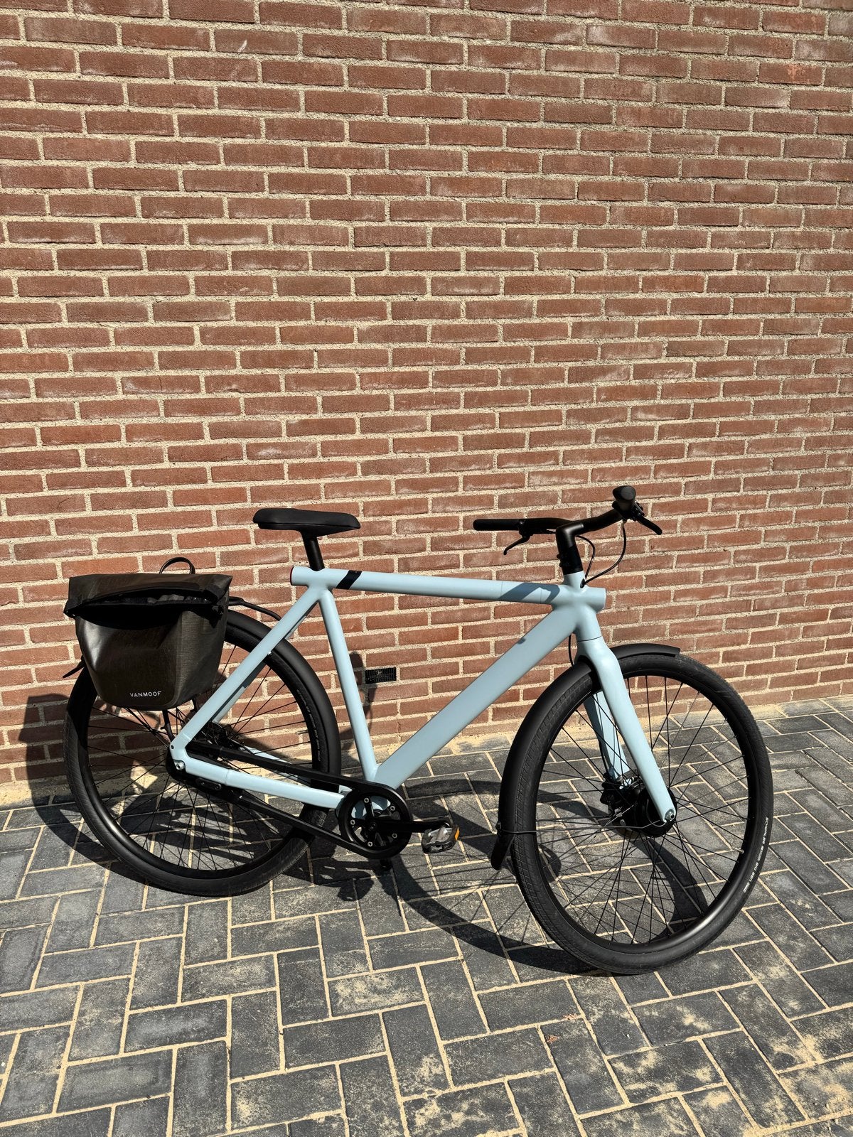 Vanmoof S3 blauw in nieuwstaat (890km gereden), Fietsen en Brommers, Elektrische fietsen, Ophalen, Zo goed als nieuw, 59 cm of meer
