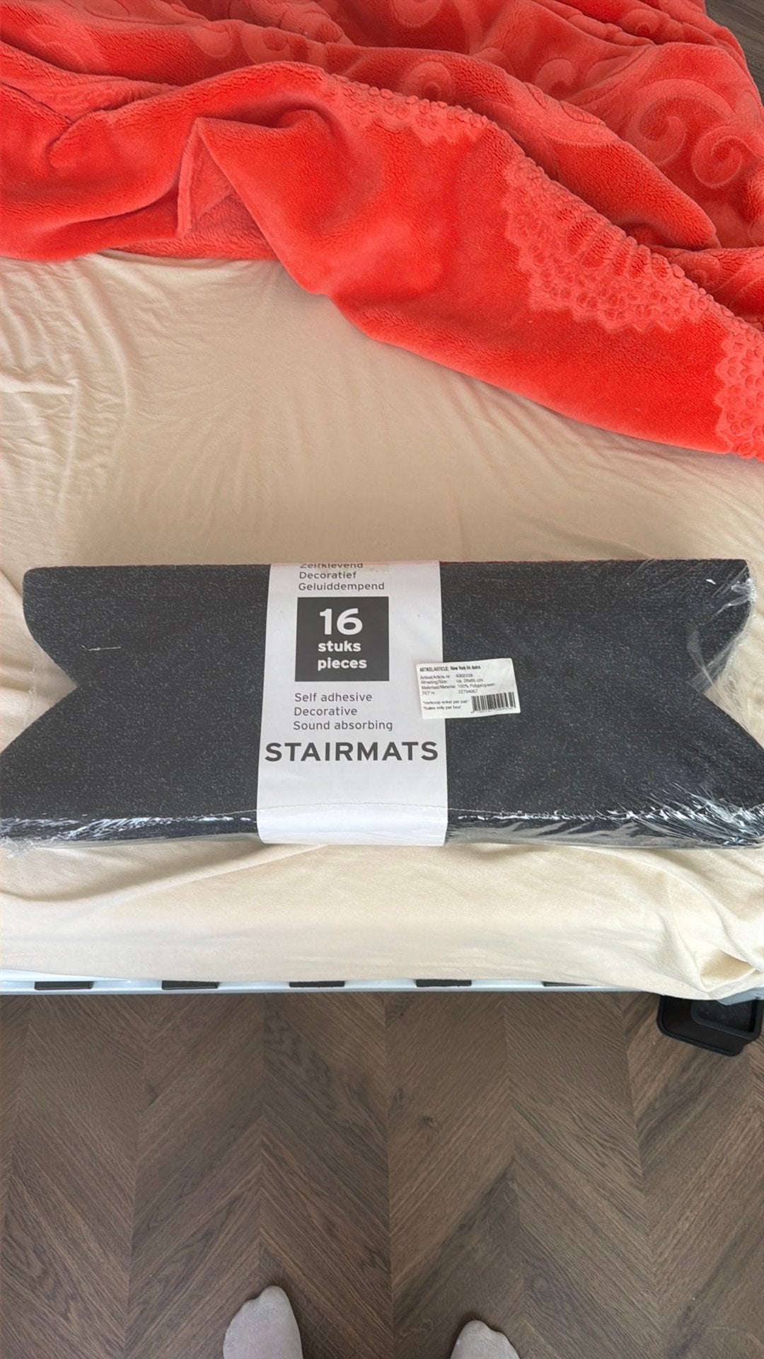 Nieuwe zelfklevende trapmatten – 16 stuks, Huis en Inrichting, Ophalen, Minder dan 50 cm, 50 tot 100 cm, Zwart