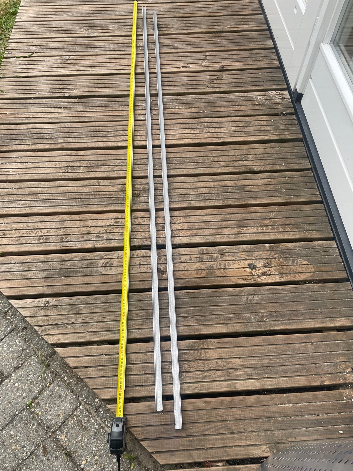 Ijzeren  U-profielen 2 meter lang, Ophalen, Nieuw, IJzer