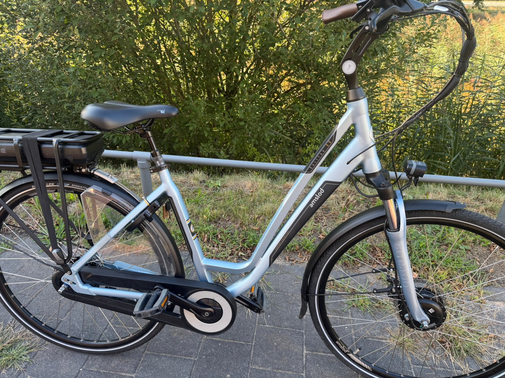 Amslod Elektrische Fiets,Motor en Accu %100 goed,nieuw staat, Fietsen en Brommers, 51 tot 55 cm, Ophalen, Zo goed als nieuw, Overige merken